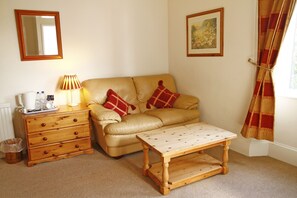 Room - The Galleon Inn (Exeter)