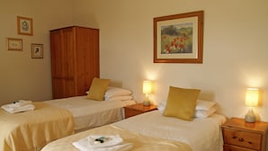 经典四人房, 独立浴室, 海景 (Family room)
