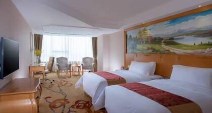Vienna International Hotel