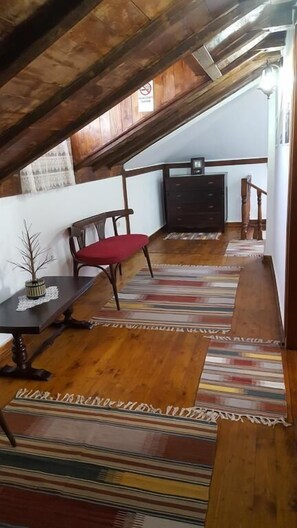 Flat-screen TV - Hotel Bujtina e Bardhe (Korçë)