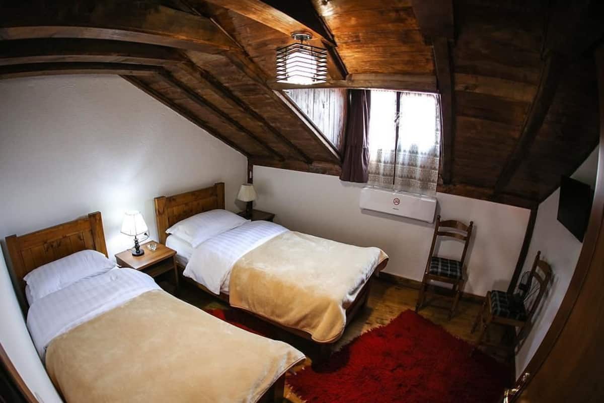 Chambre Classique avec lits jumeaux | 1 chambre, Wi-Fi gratuit