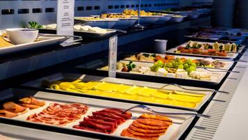 Inbegriffenes Frühstücksbuffet