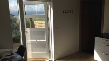 Studio, Private Bathroom | Premium bedding, soundproofing, free WiFi, bed sheets