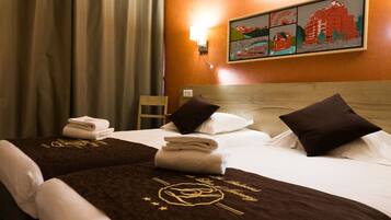 Desk, blackout curtains, free WiFi, bed sheets