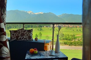 Vista a la montaña