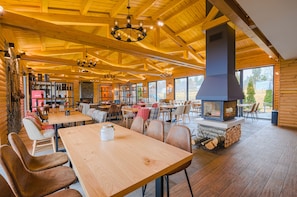 Restaurant - Cornelia Deluxe Residence (Razlog)