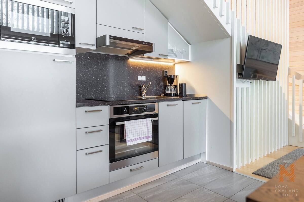 luxury nordic cottage | private kitchen | coffee/tea maker, electric kettle