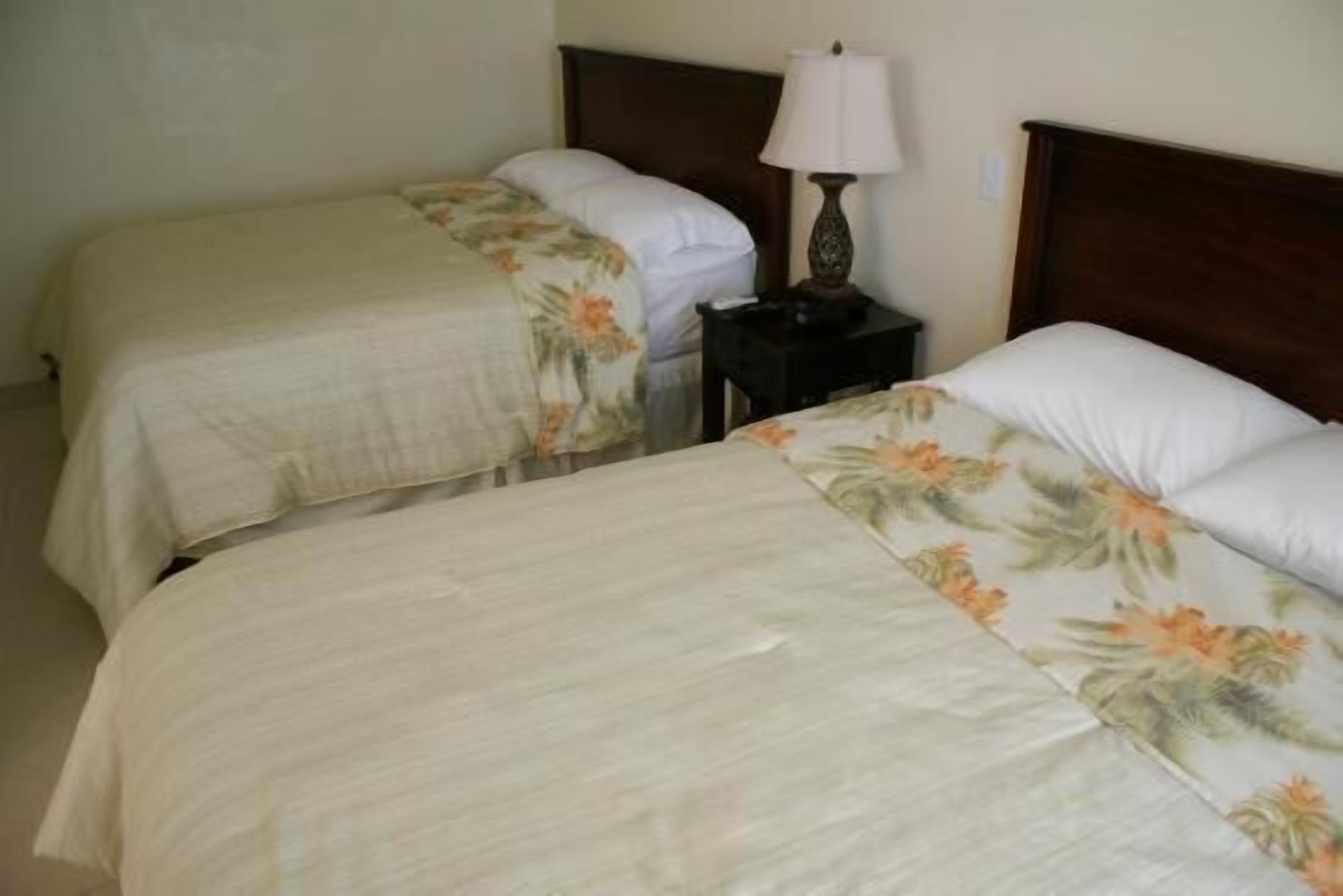 in-room safe, desk, iron/ironing board, free wifi