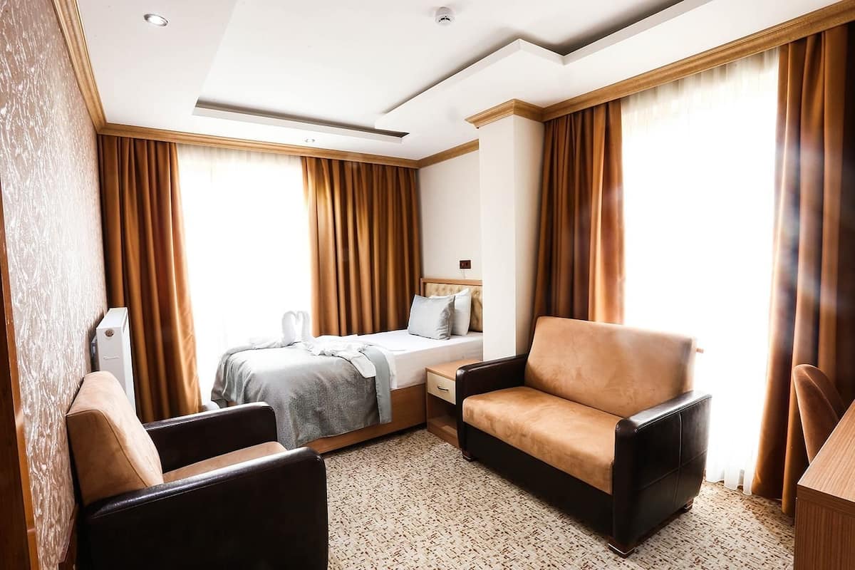 Premium bedding, minibar, in-room safe, desk