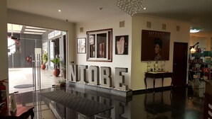 Unclassified image, 5 of 25, button - Comfort Hotel & Apartments (Accra)