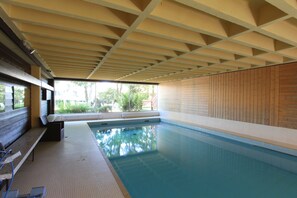 Piscine couverte