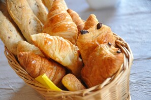 Petit déjeuner buffet