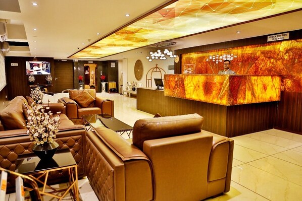 Reception - Hotel Kings Heritage (Surat)