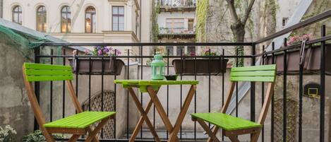 Luxury Apartment | Balcony