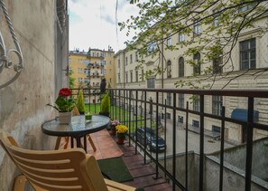 Apartment | Balcony