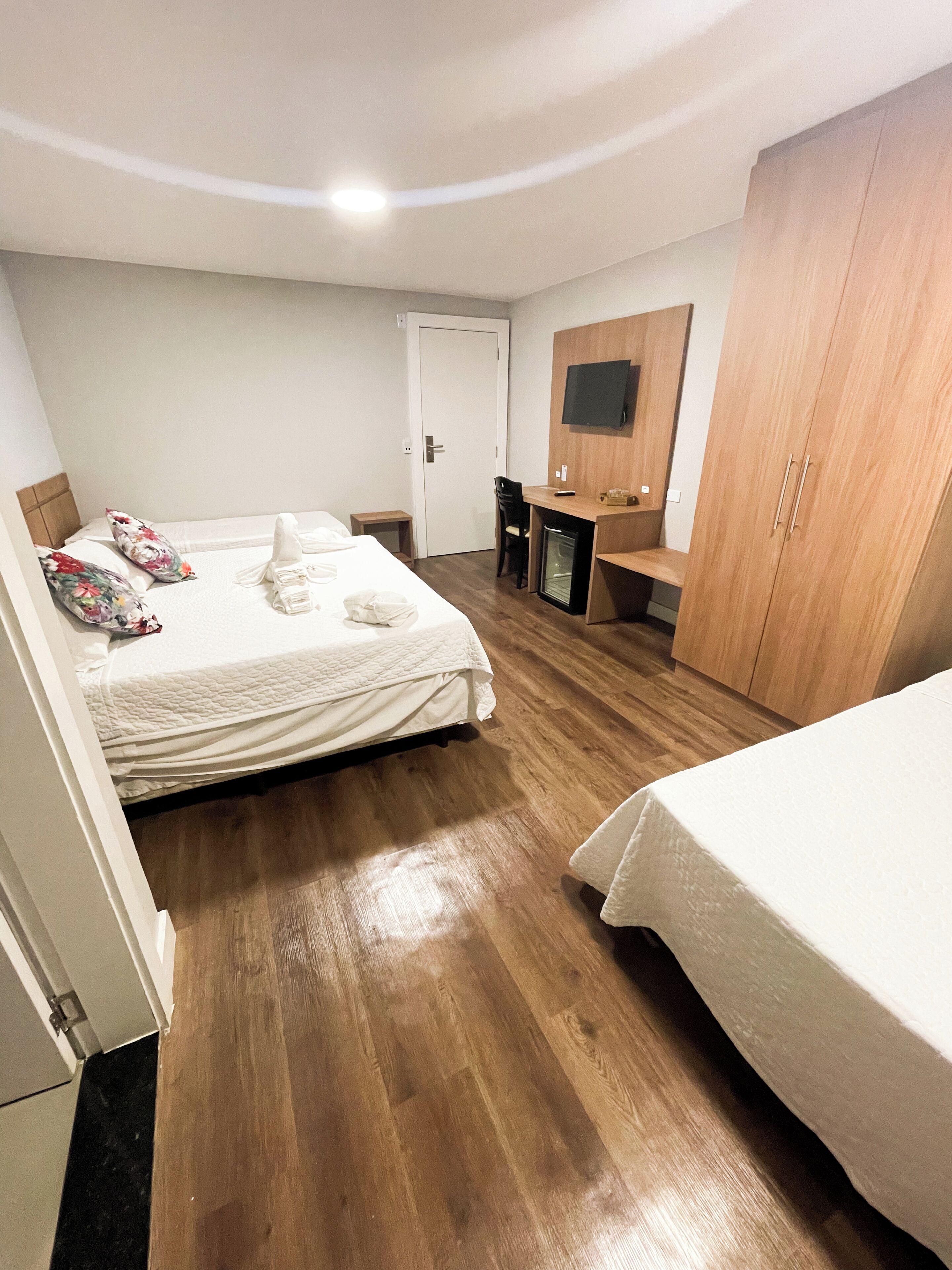 quarto standard quadruplo varanda | minibar, blackout curtains, free cots/infant beds, free wifi