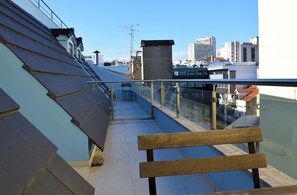 Suite supérieure, salle de bain privée | Terrasse/patio