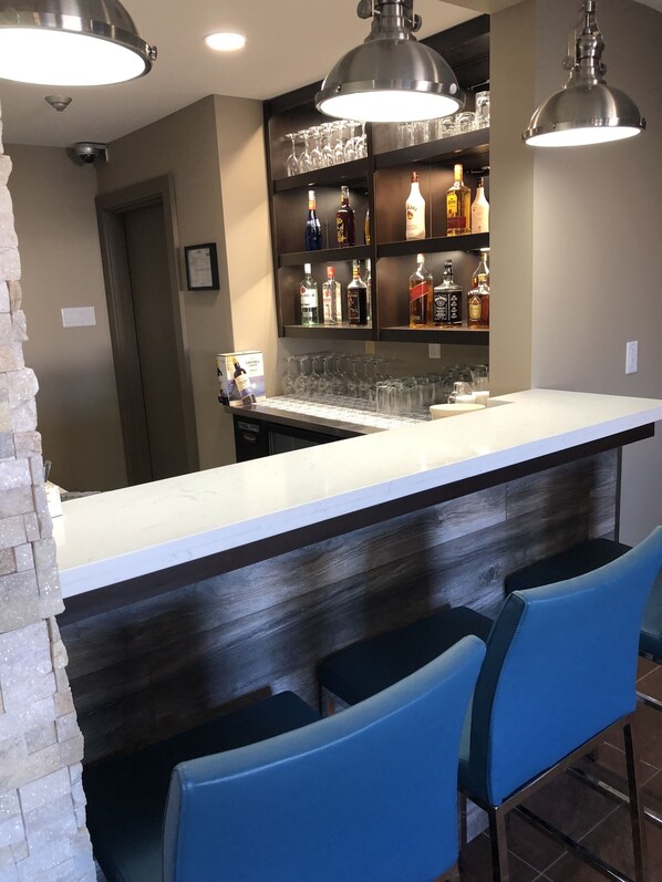 Bar (en la propiedad)