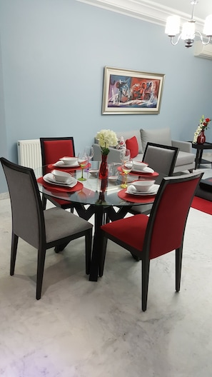 In-room dining - Prime Homes - Residence Panorama (Tunis)