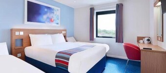 Travelodge Kinross M90