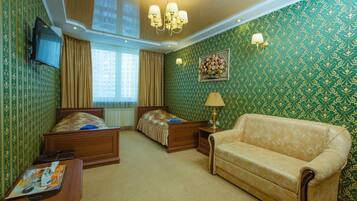 تجهيزات عازلة للصوت ومكواة/لوح كي وأسرّة قابلة للطي وواي فاي مجانًا