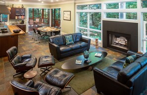 บริเวณนั่งเล่นที่ล็อบบี้