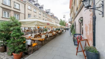 Tabla de planchar con plancha