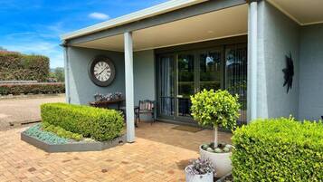 Villa, 1 Queen Bed (Studio)