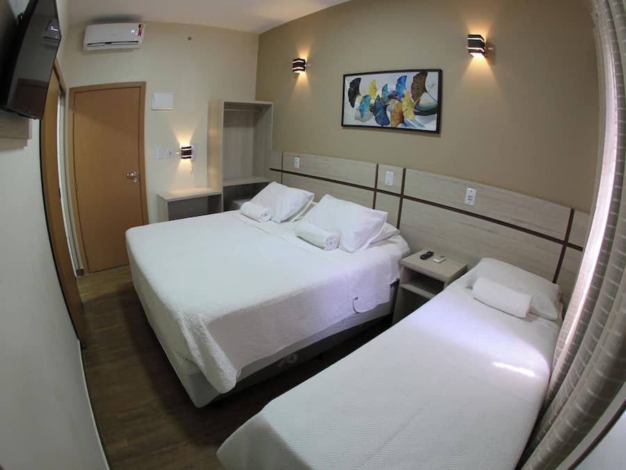 Minibar, iron/ironing board, free WiFi, bed sheets