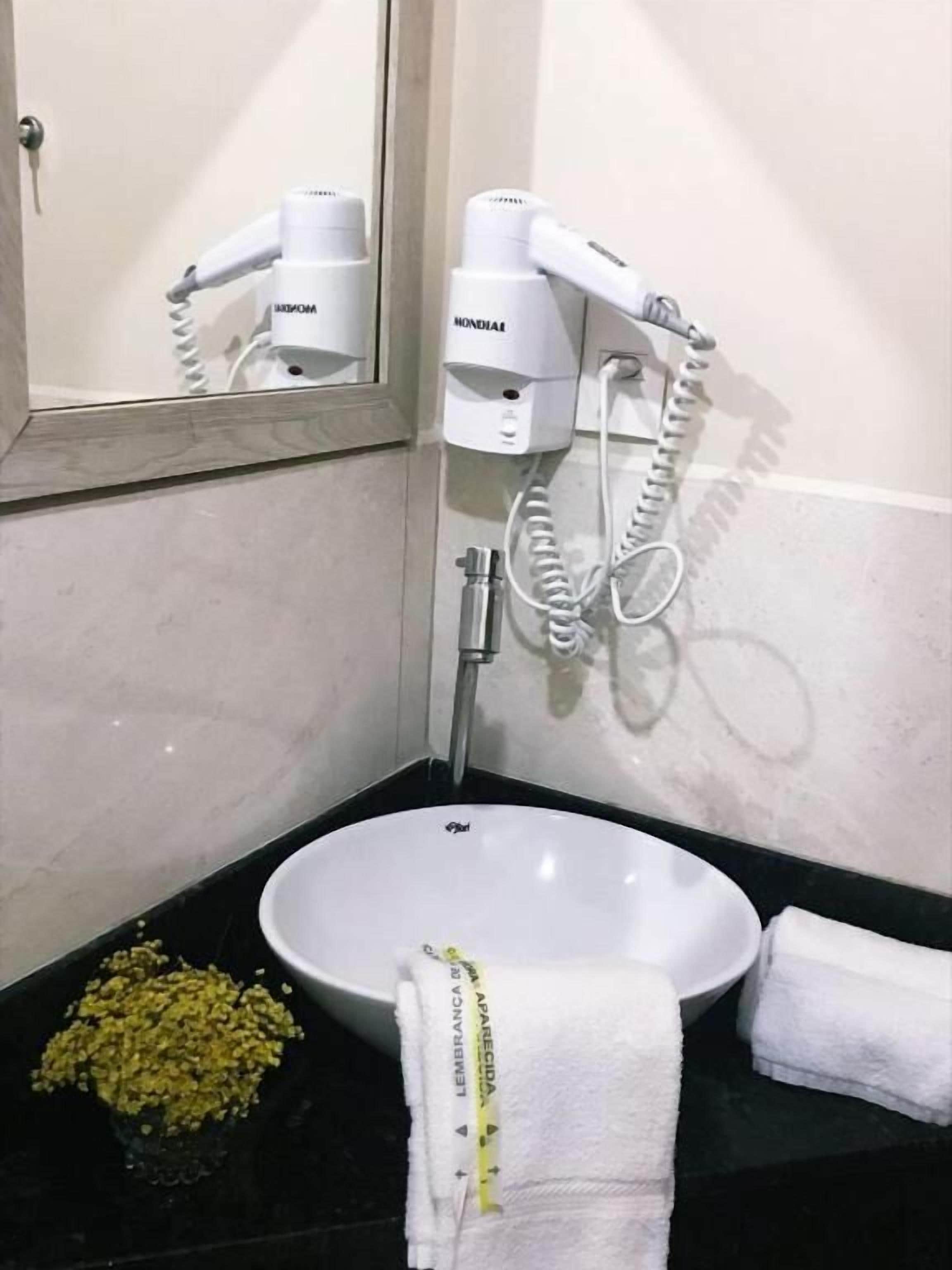 family room | bathroom | shower, free toiletries, hair dryer, towels