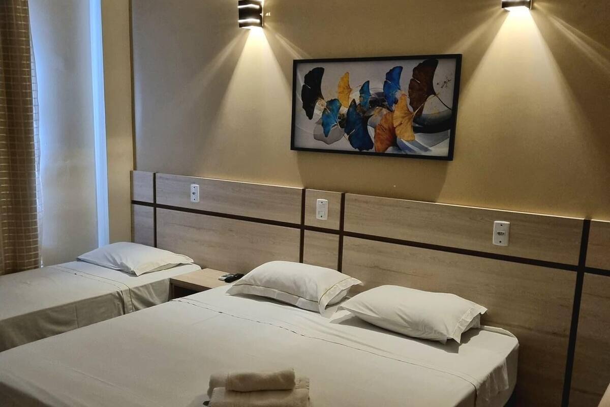 classic room | 1 bedroom, minibar, iron/ironing board, free wifi