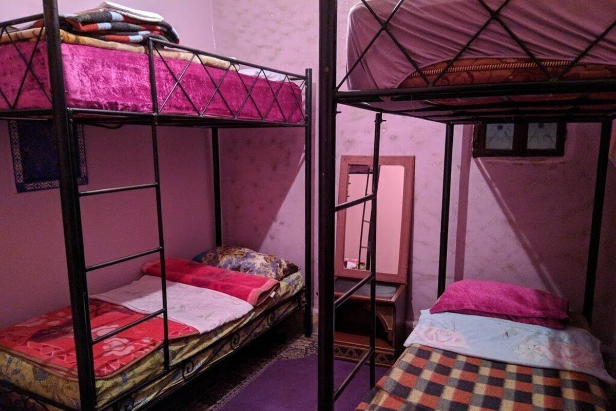 Cribs (free), WiFi (free)