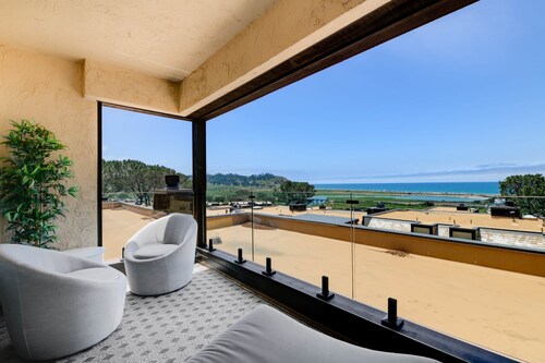 Del Mar Oceanview Executive Retreat | Luxury Residence