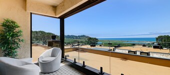 Del Mar Oceanview Executive Retreat | Luxury Residence