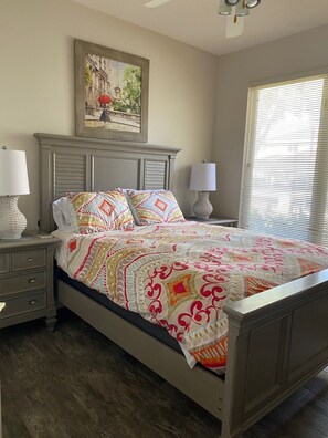 4 bedrooms, iron/ironing board, free WiFi, bed sheets