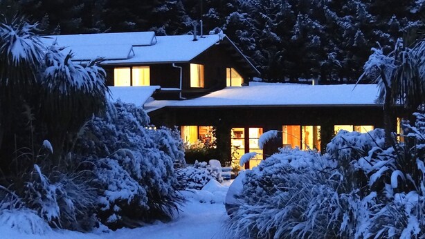 Exterior - Mitchella Farm Bed & Breakfast (Hawea Flat)