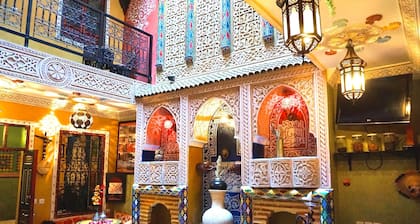 Riad Jennah Rouge - Hostel