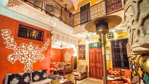 Unclassified image, 5 of 38, button - Riad Jennah Rouge - Hostel (Marrakech)