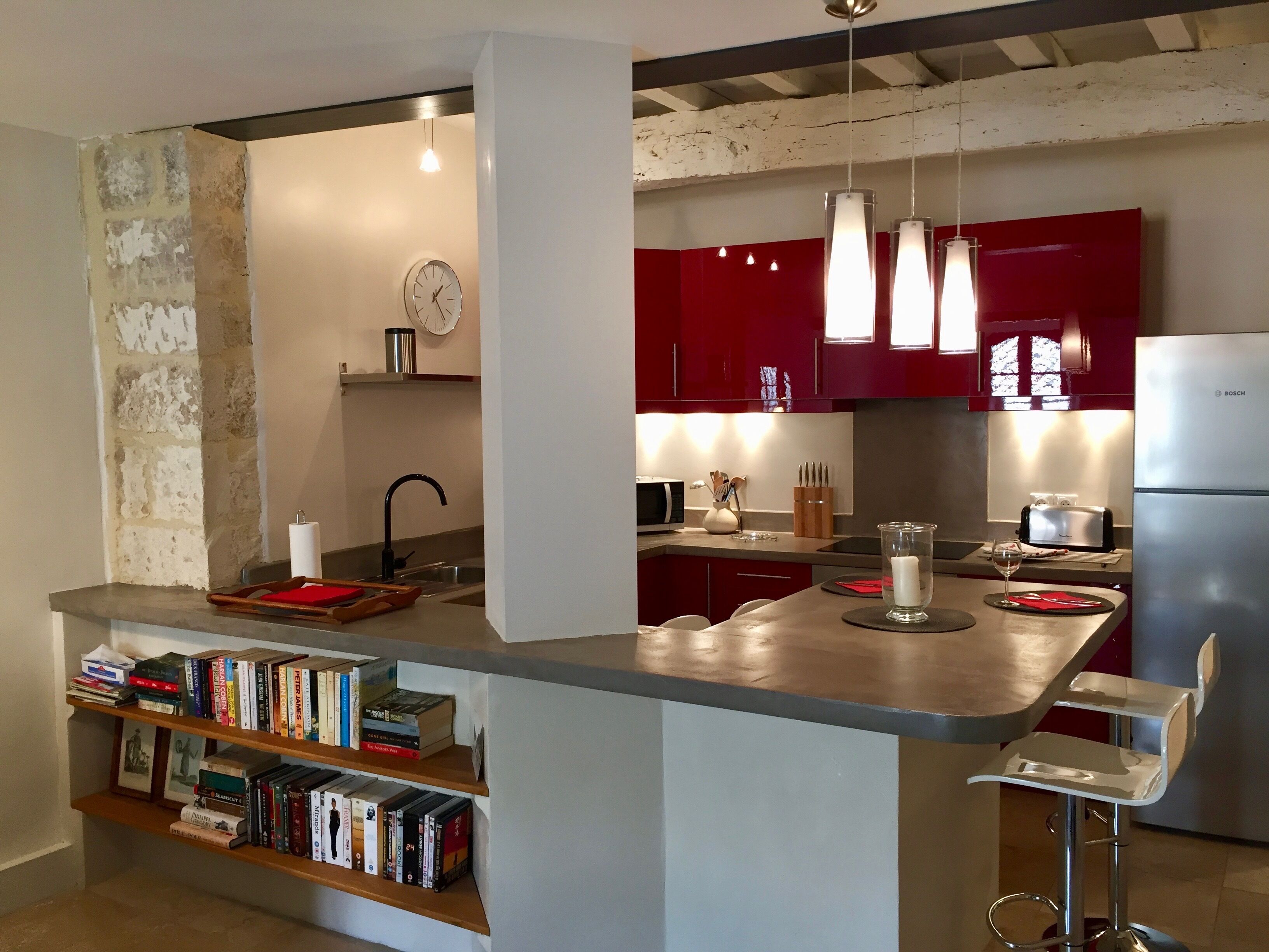 冰箱、微波炉、烤箱、炉灶