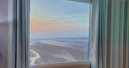 Namdang Port Ocean Fantasy Hotel