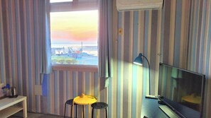 Standard Room, Beach View | Free WiFi - Namdang Port Ocean Fantasy Hotel (Hongseong)