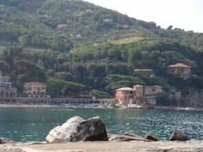 Levanto beach - House with character in Cinque Terre natural park with big terrasse (Levanto)