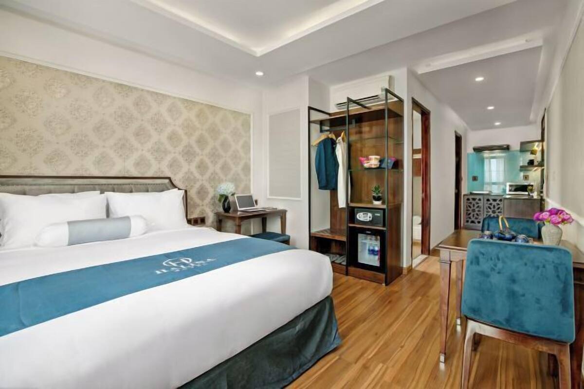 1 bedroom, Egyptian cotton sheets, premium bedding, pillow-top beds