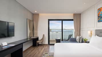 Minibar, in-room safe, desk, blackout drapes