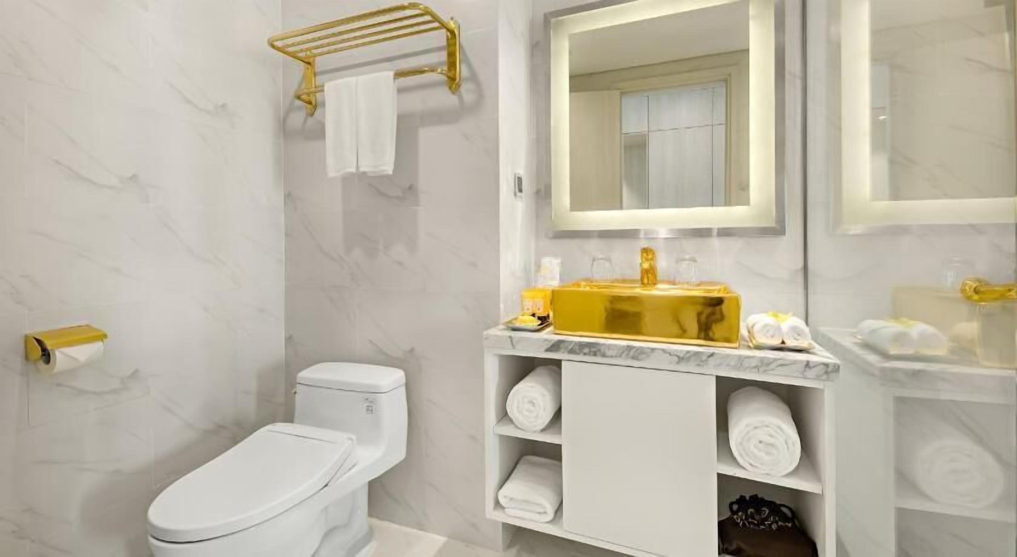 Baño | Artículos de higiene personal de diseño, secador de pelo y albornoces