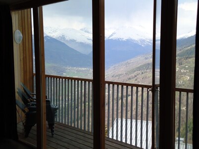 Exceptional 3 bedroom apartment in a fantastic location, Montchavin