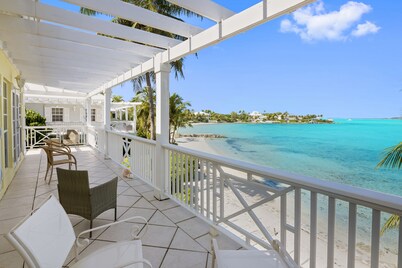 Beautiful Home - Perfect Beachfront Location - Spectacular Views - Gated Resort