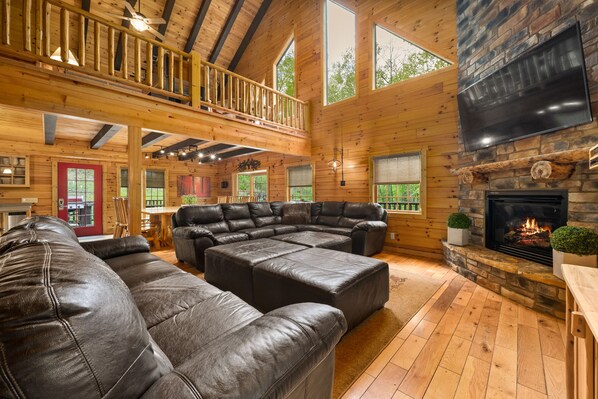 Smart TV, fireplace, DVD player, table football