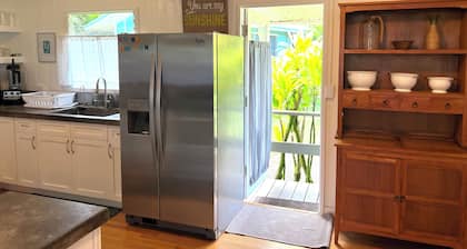 Best Location! Beachy 3 BR Home, 4 miles to Ho'okipa, Permit #STPH2015/0006