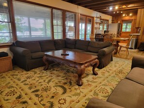 Smart TV, fireplace, DVD player, books